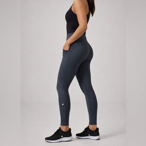 Lululemon Speed Tight Luxtreme Performance Run Leggings Size 8